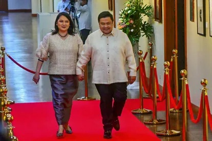 Senators donned their best as they strutted the red carpet before the opening of the third regular session of the Senate on Monday morning.