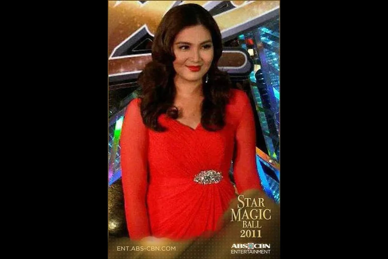dimples romana red dress Dimples Romana stuns in red at ABS-CBN Ball 2019