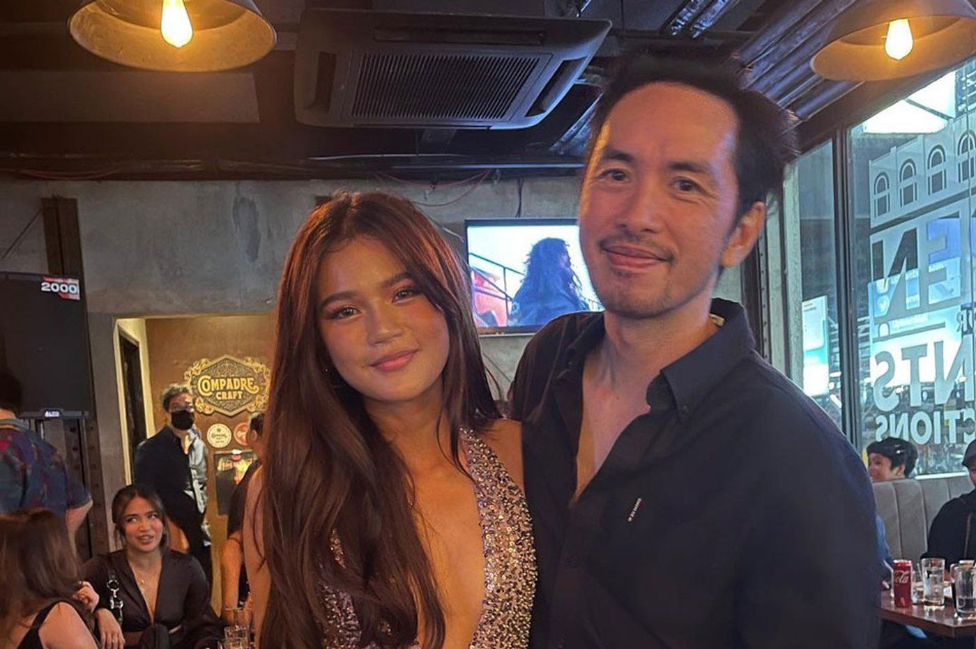 Birthday girl Maris Racal performs duet with boyfriend Rico Blanco ...