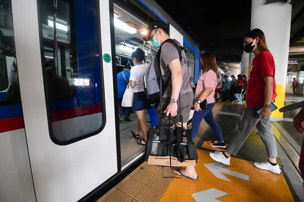 MRT-3 allows entry of pets