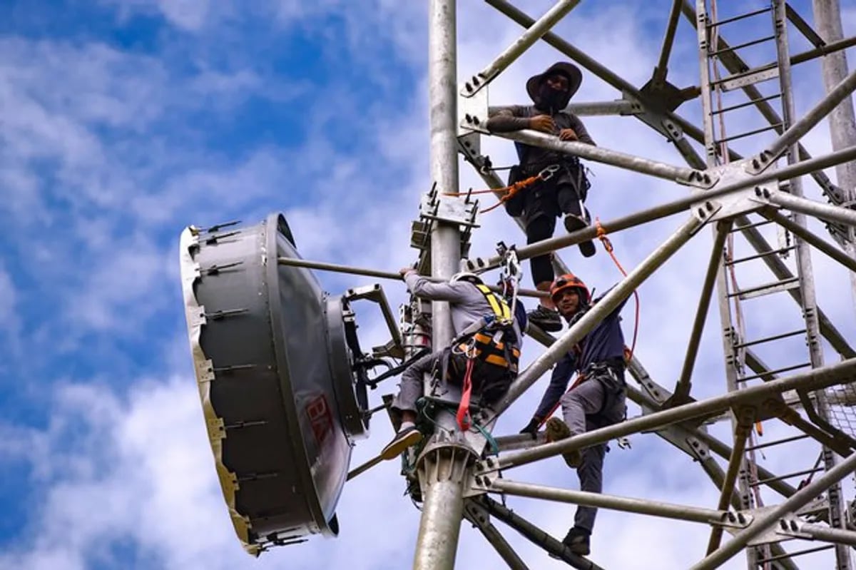 Security risks in full foreign ownership of telcos addressed in new law ...