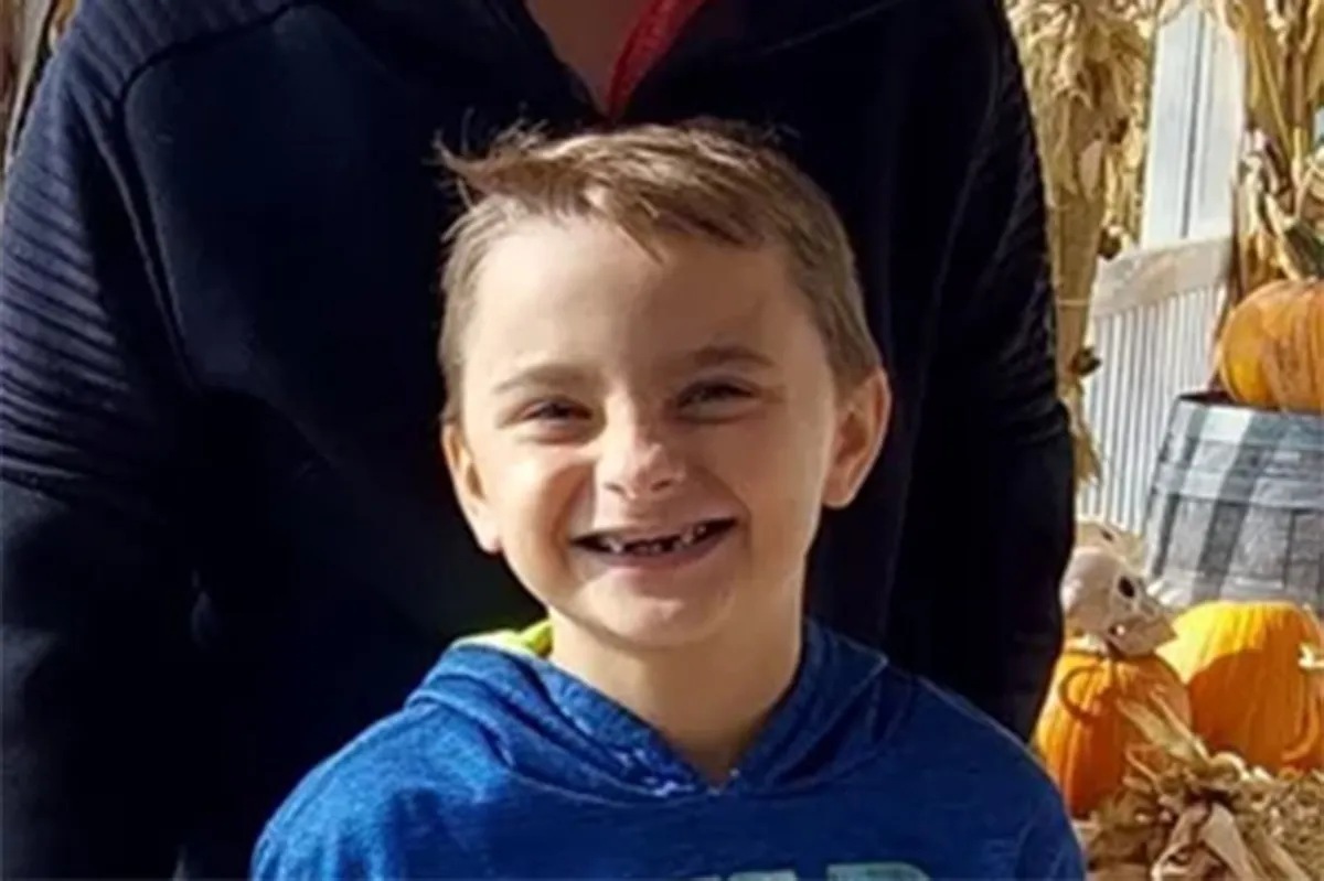 Child injured in US Christmas parade crash dies, taking toll to 6 ABSCBN(00)