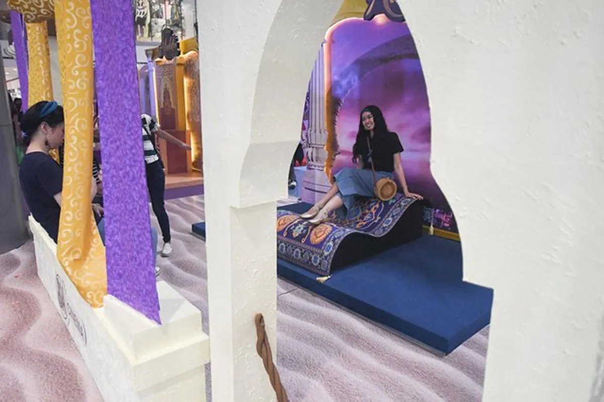 IN PHOTOS: Streets of Agrabah from movie 'Aladdin' welcome mallgoers ...
