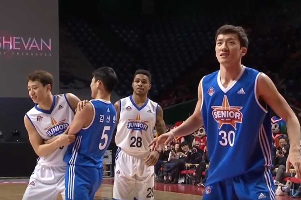 WATCH Korean ballers do 'mannequin challenge' during AllStar Game(00)