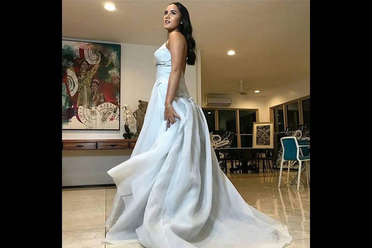 juliana gomez prom dress DYK? Andres Muhlach took Juliana Gomez to his prom at The Bellevue Manila in Alabang, Muntinlupa City in 2019! Read more: https://t.co/mmpjoZYq4q Photos courtesy of Lucy Torres-Gomez