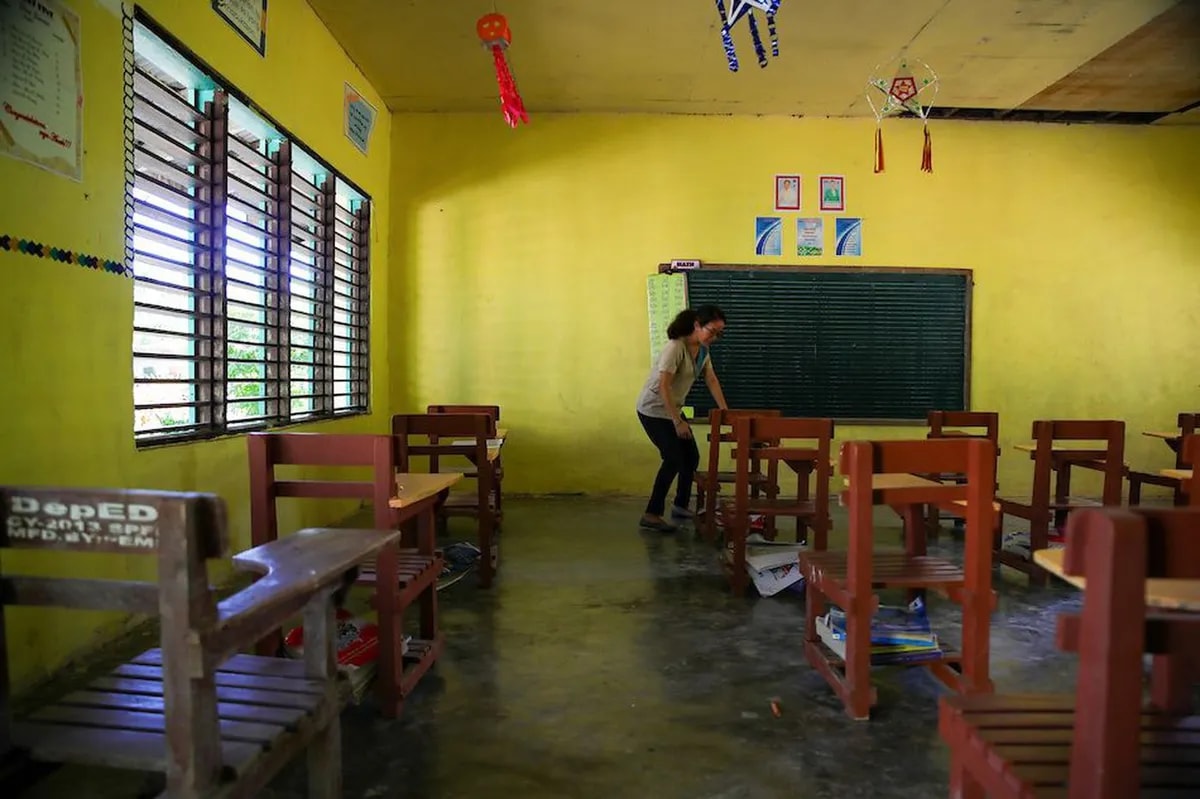 Marcos signs law institutionalizing mental health program in basic ...