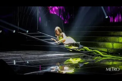 Kathryn Bernardo's sexy performances at Shine Kapamilya: The ABS-CBN Christmas Special 2024