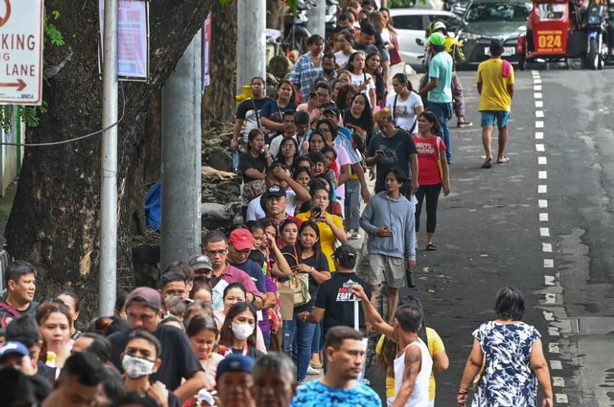 comelec-wants-ban-on-akap-all-forms-of-ayuda-10-days-before-may