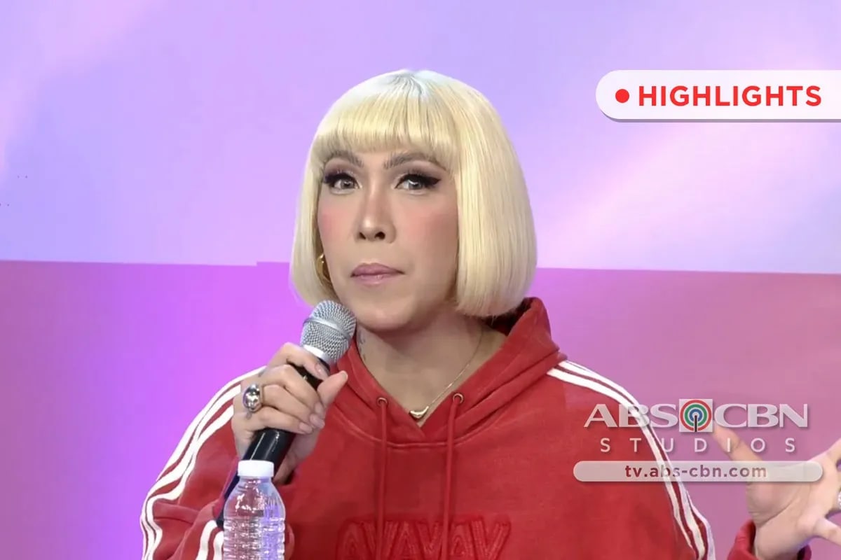 Vice Ganda, nagbigay ng opinyon tungkol sa pangungutang | It's Showtime |  ABS-CBN Entertainment