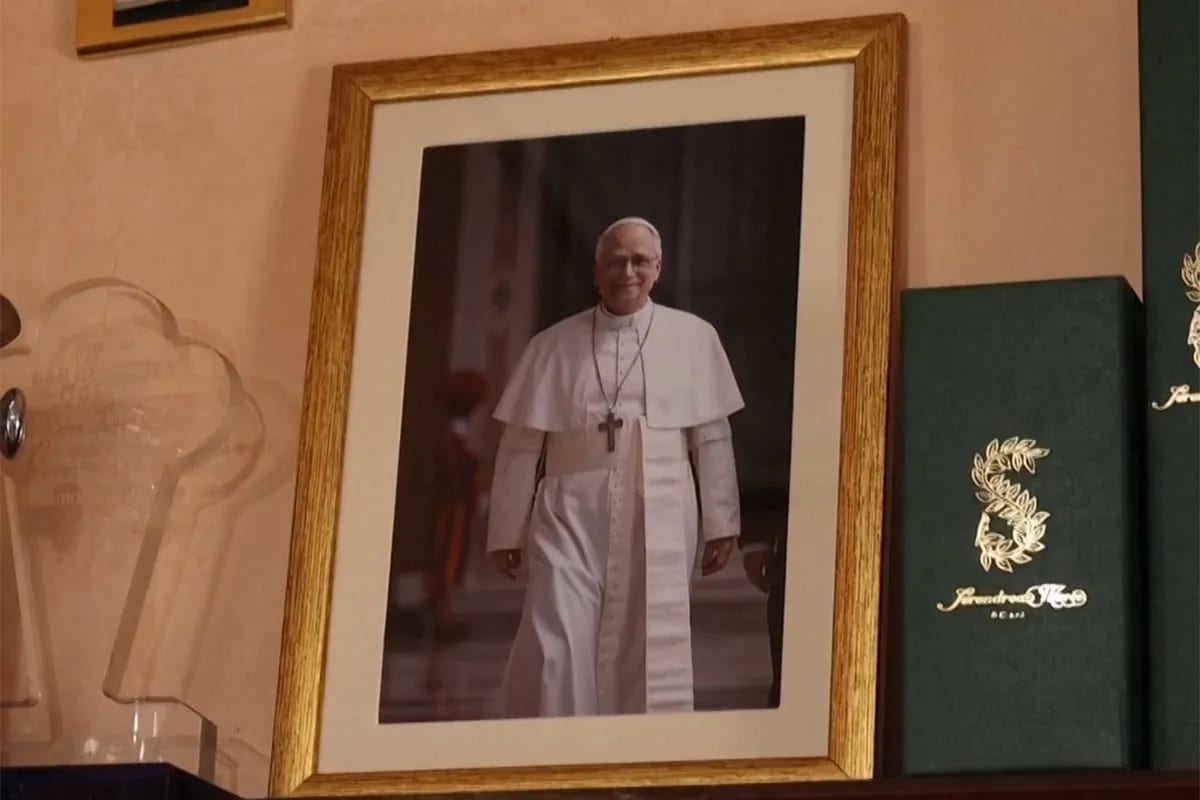 Papst Leo macht Urlaub in Castel Gandolfo und lässt eine jahrhundertealte ...