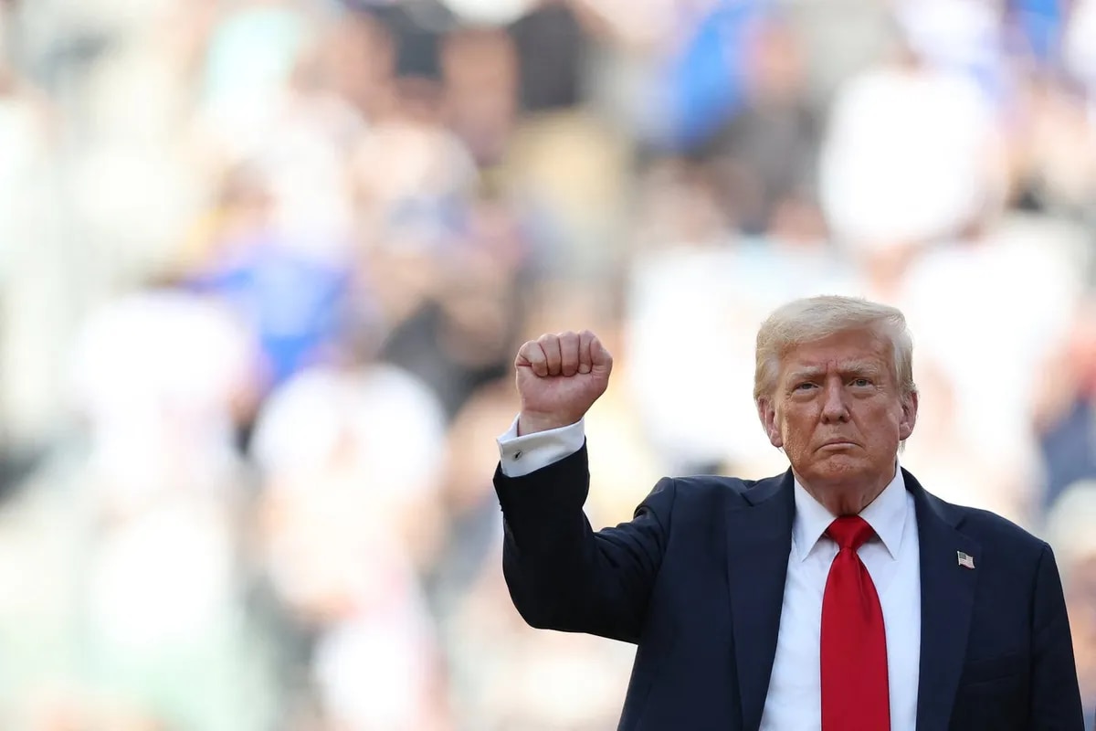 Boos and applause for Trump at FIFA Club World Cup final | ABS-CBN Sports