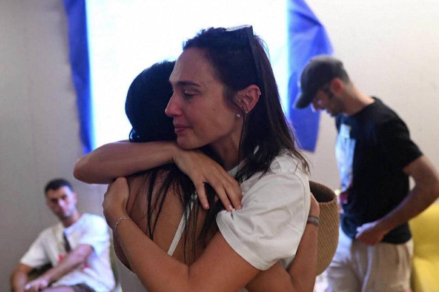 Gal Gadot shows solidarity with Israeli hostages families on strike day