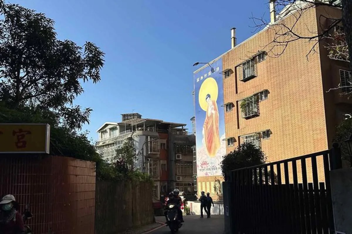 China sanctions 20 US firms over Taiwan arms sales – ABS-CBN  www.abs-cbn.com