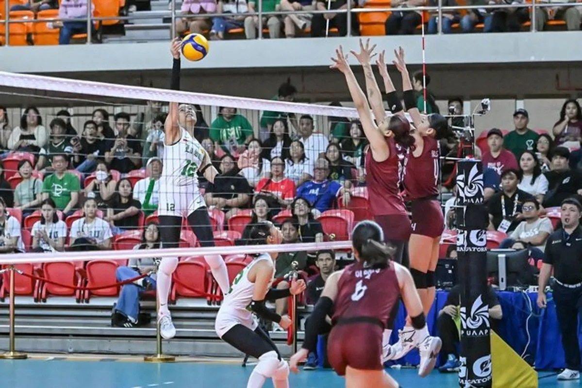 UAAP: La Salle makes quick work of UP, zooms to Final Four | ABS-CBN Sports