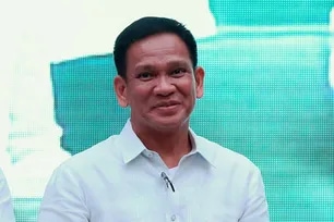 Galvez out, Sarmiento in as Marcos peace adviser