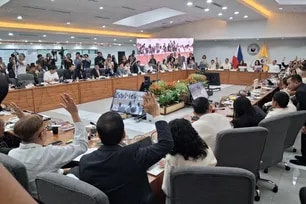 Members of the House Committee on Justice voted 38-6 to defer opening the sealed box from the Bureau of Internal Revenue containing the tax records of Vice President Sara Duterte and her husband Manases Carpio, following a clashing of opinions on the legal implications of opening the box and putting its contents under public scrutiny.  Jonathan Cellona, ABS-CBN News
