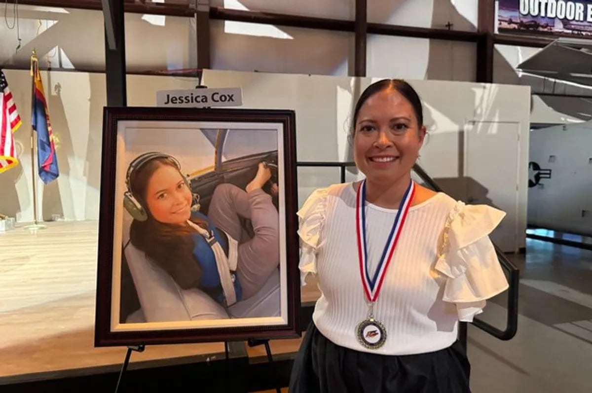 Fil-Am pilot Jessica Cox inducted into Arizona Aviation Hall of Fame