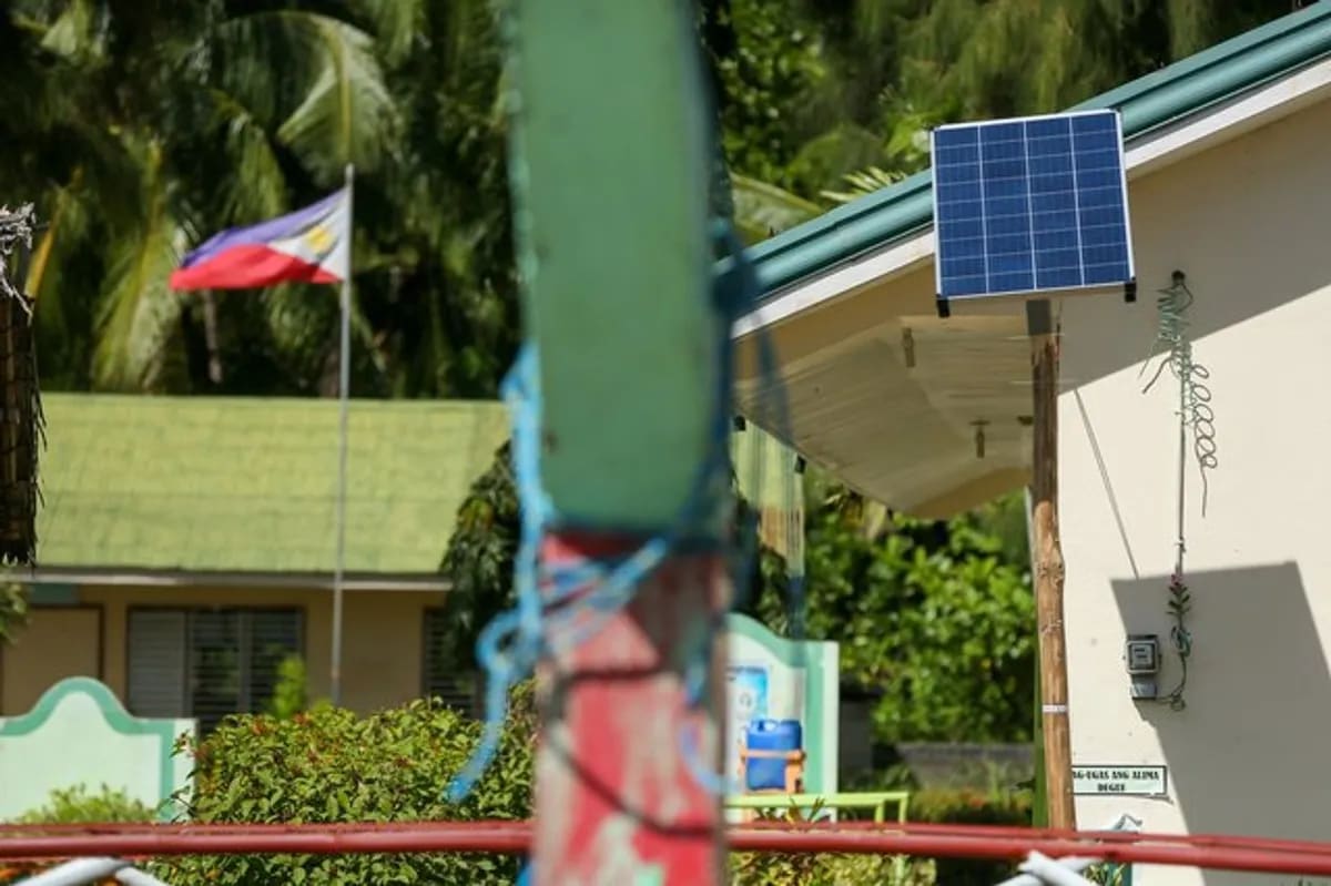 PLDT eyes expanding into solar energy