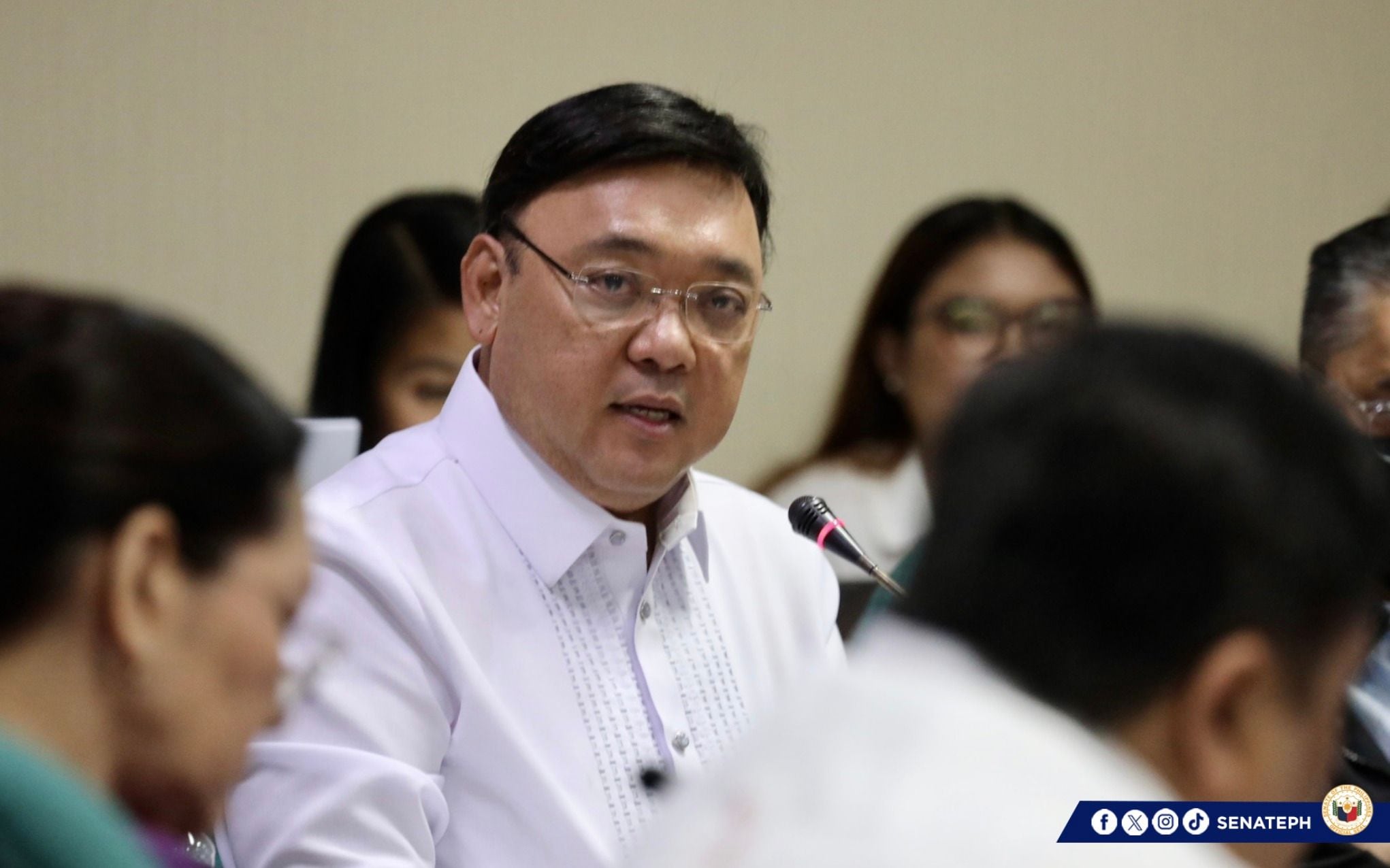 Harry Roque fumes at Senate hearing, scolded for 'disrespecting' Hontiveros  | ABS-CBN News