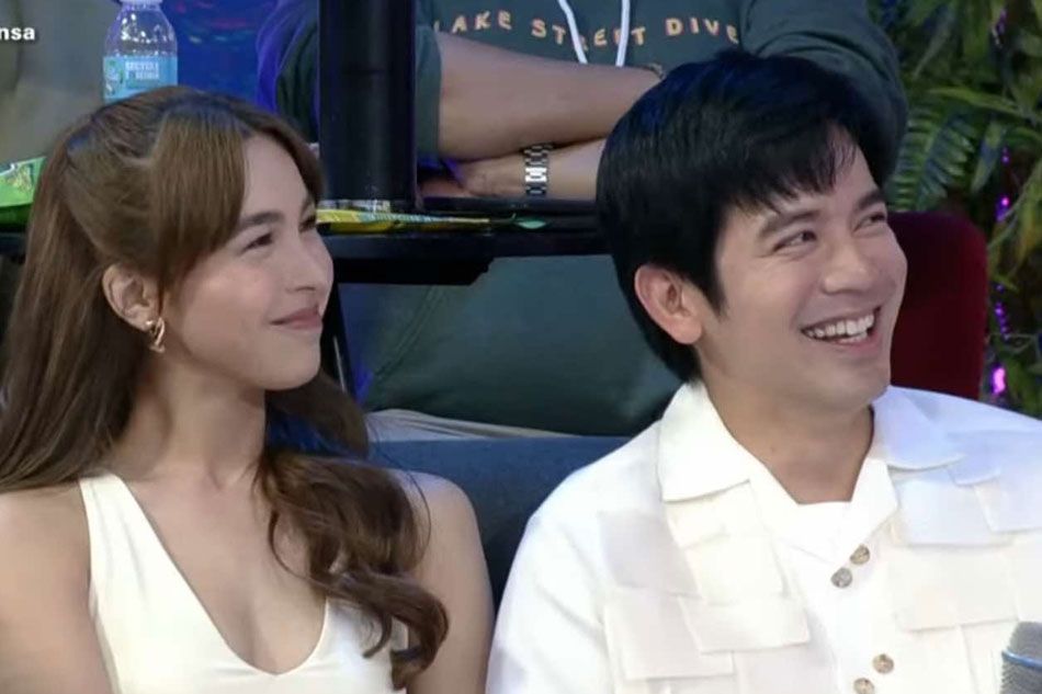 Joshua Garcia, Julia Barretto binalikan ang bigay-todo nilang pag-iibigan