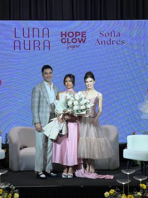 Luna Aura founder and co-founder Nica Alelis and JC Alelis with Sofia Andres 