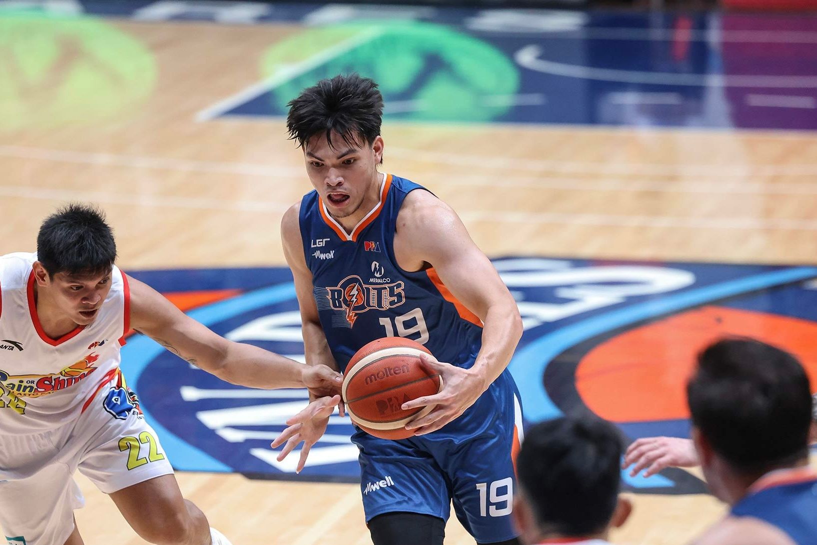 PBA Player of the Week Bong Quinto standing out in Meralco's perfect start  | ABS-CBN Sports
