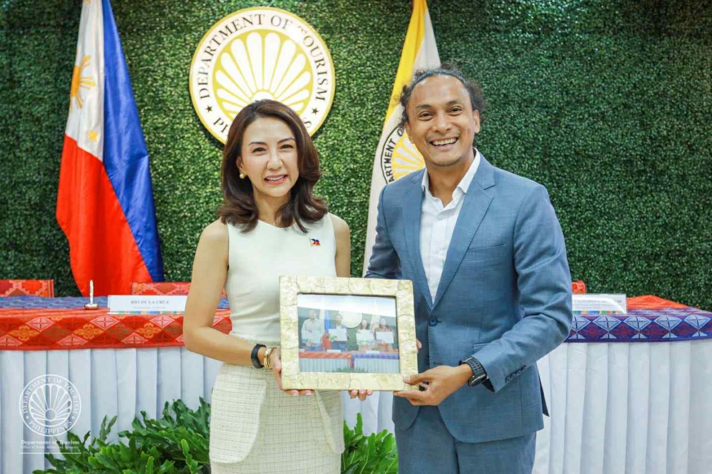 PH Department Of Tourism x RUNRIO