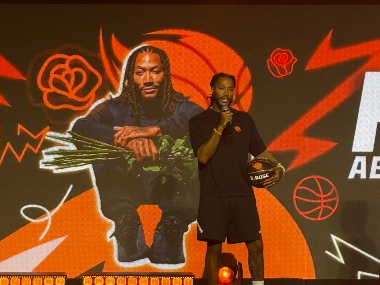 Derrick Rose cherishes 'same Filipino love' in return to Manila | ABS-CBN  Sports