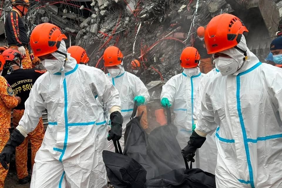 Death toll climbs to 27 as more bodies recovered from Angeles City building  collapse | ABS-CBN News